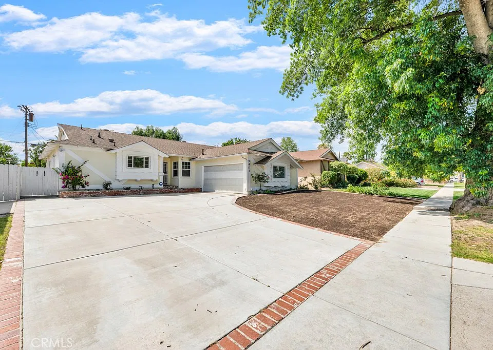 9401 Rhea Ave