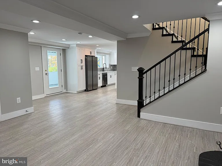 453 Walnut Dr — Photo 34