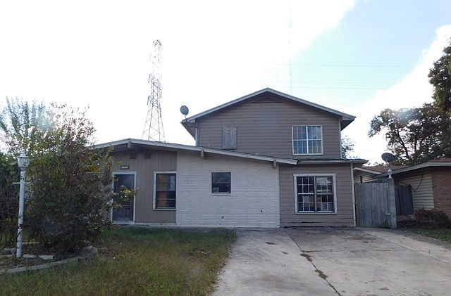 1st image of 222 Cicero Dr