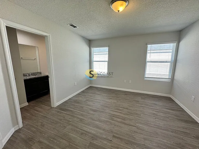 7632 Mailes Ct #7632102 — Photo 15