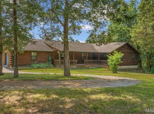 4750 Log House Rd, Villa Ridge, MO 63089