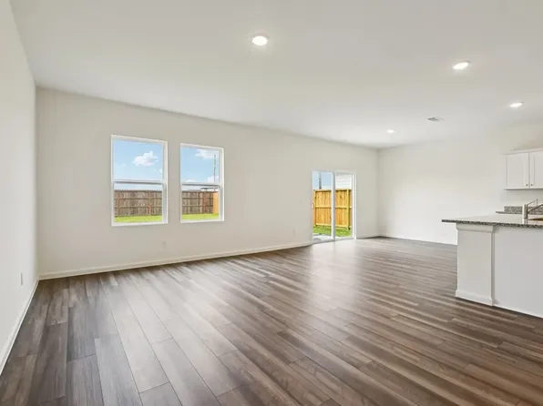 5506 Hastings Ln, Forney, TX 75126