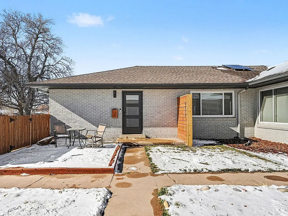 5217 E Martin Luther King Jr Blvd