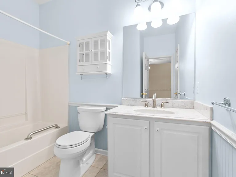 10721 Colbys Ln — Photo 25