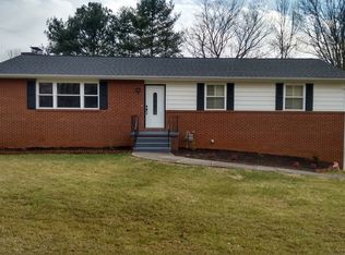 336 Liveoak Dr, Knoxville, TN 37920