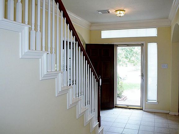 Graceful Staircase