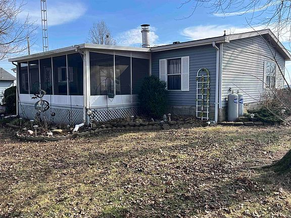 5th image of 1870 E Hundred North Rd