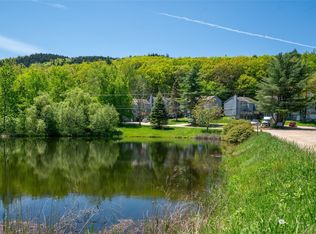 31 Eastside Ln #8, Francestown, NH 03043