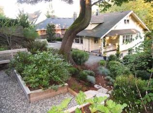 121 34th Ave E, Seattle, WA 98112