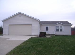1556 Rebecca Dr, Marysville, OH 43040