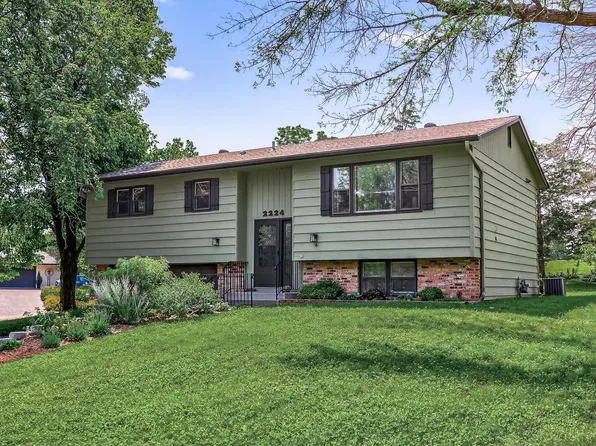 2224 Westview Dr, Hastings, MN 55033