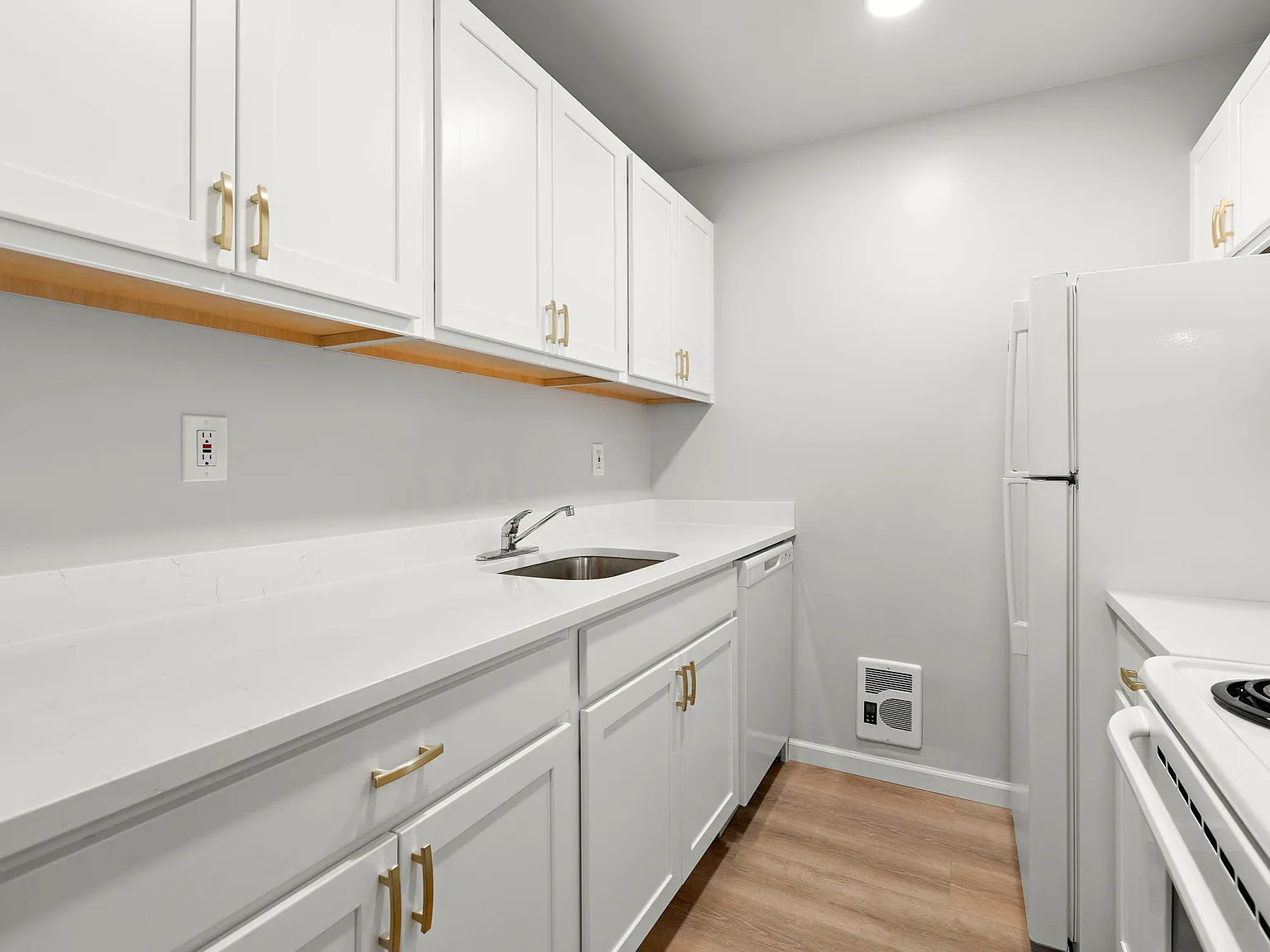 1 bed, 650 sqft, $1,895 — Photo 3