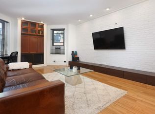 228 Commonwealth Ave, Boston, MA 02116