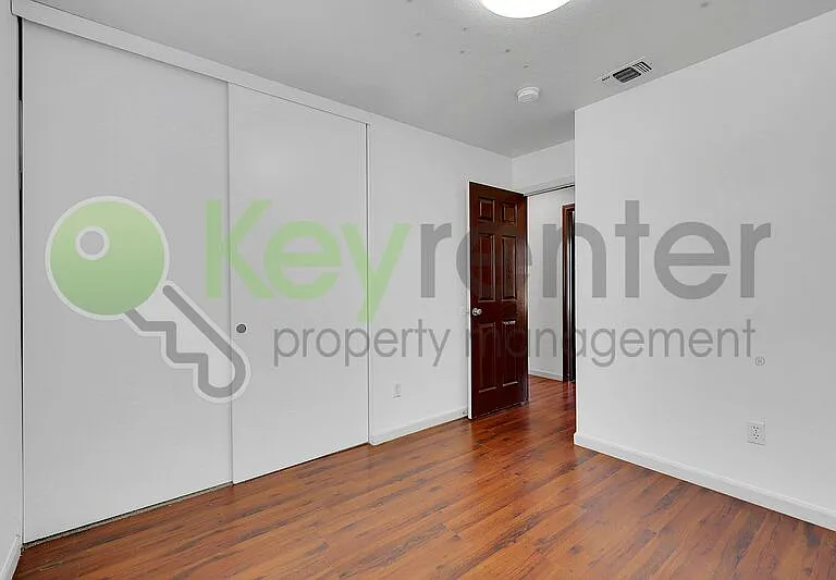 7137 Reyn Oaks Way — Photo 20