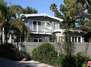 7101 Fernhill Dr, Malibu, CA 90265