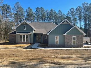 639 Scruggs Rd, Sumrall, MS 39482