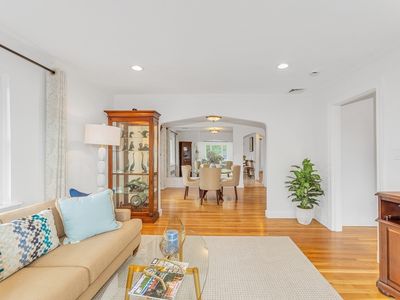 5 Spinney St #2, West Roxbury, MA, 02132