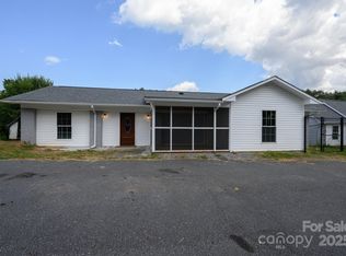 6474 Hudlow Rd, Union Mills, NC 28167