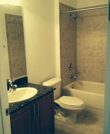 4th image of 6925 Julia Gardens Dr #2