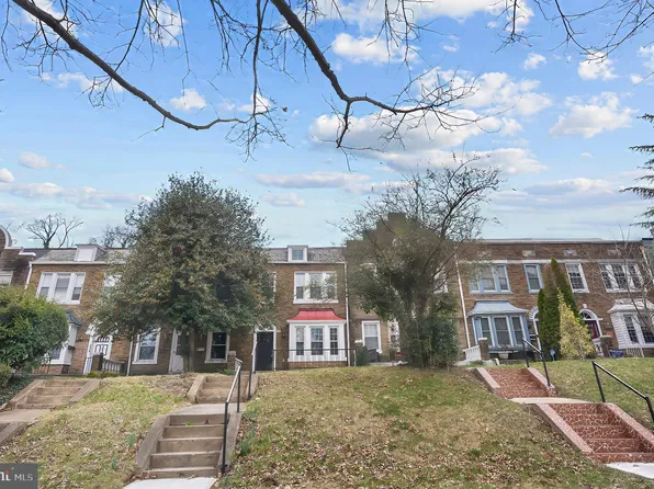 2140 Mount Royal Ter, Baltimore, MD 21217