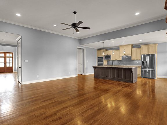 5th image of 1836 Enclave Hollow Ln E