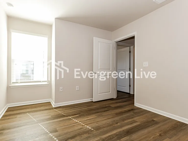 2255 Courtina Way — Photo 12