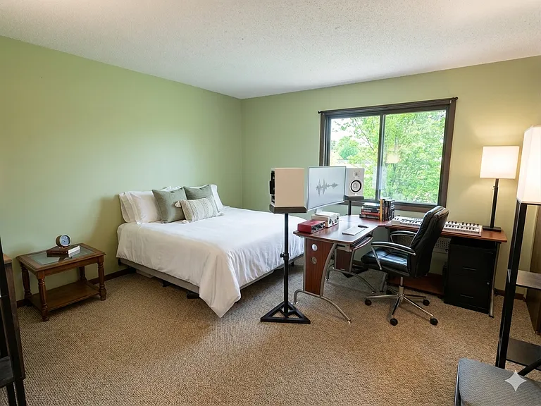 Upstairs bedroom #1