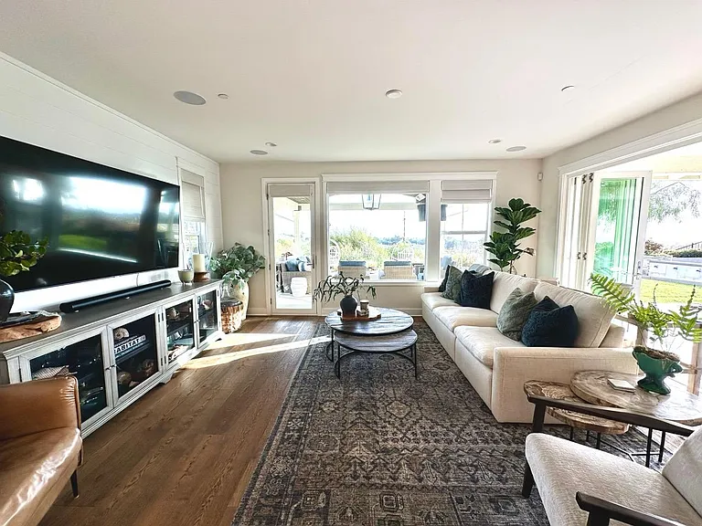 868 Channel Island Dr — Photo 8