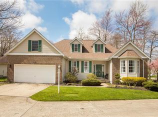 30801 Silktree Ln #1, Westlake, OH 44145