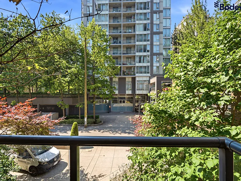 1001 Homer St #301 — Photo 14