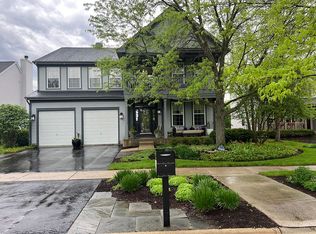 3190 Husking Peg Ln, Geneva, IL 60134