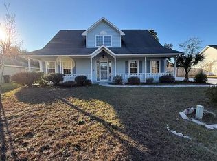 116 Lake Manor Dr, Kingsland, GA 31548