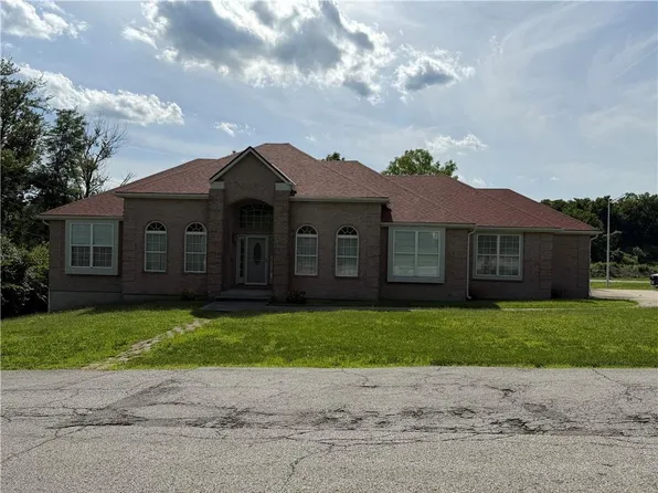 7430 Manchester Ave, Kansas City, MO 64133
