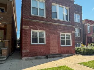 2233 W Huron St #2R, Chicago, IL 60612