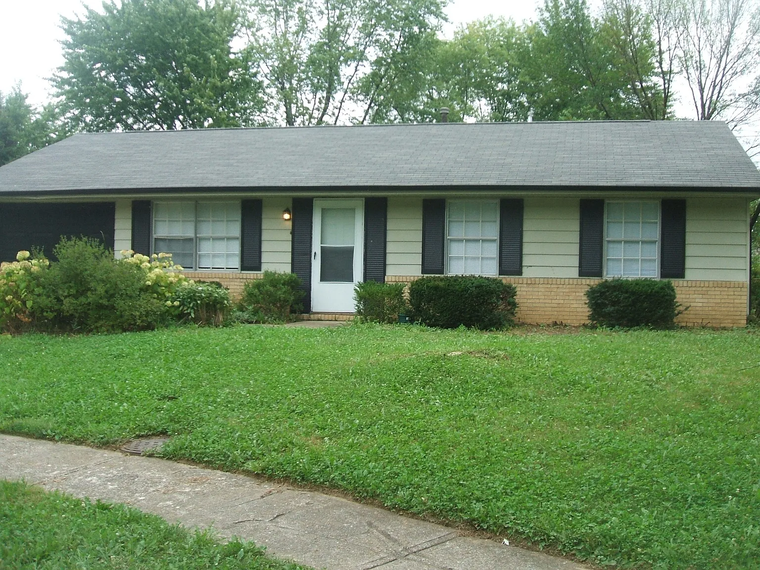 5901 Belford Ct photo 1
