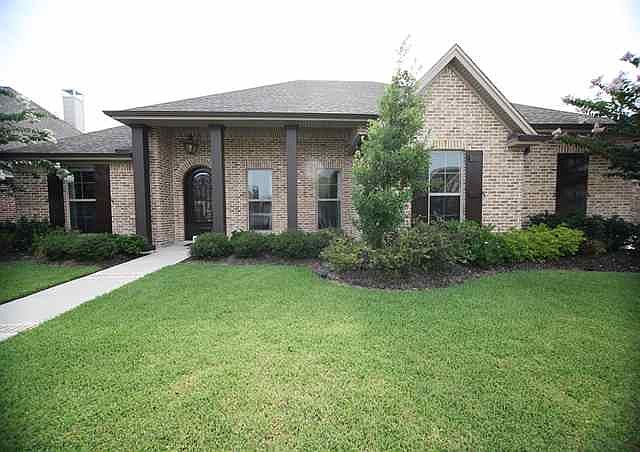 1st image of 3575 Caffin Dr