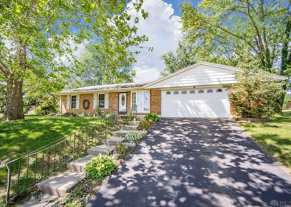 1st image of 6 Mansion House Ct