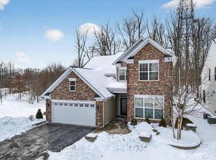 68 Hardwick Dr, Kendall Park, NJ 08824