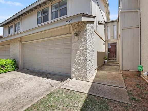 2nd image of 9828 Hefner Village Pl