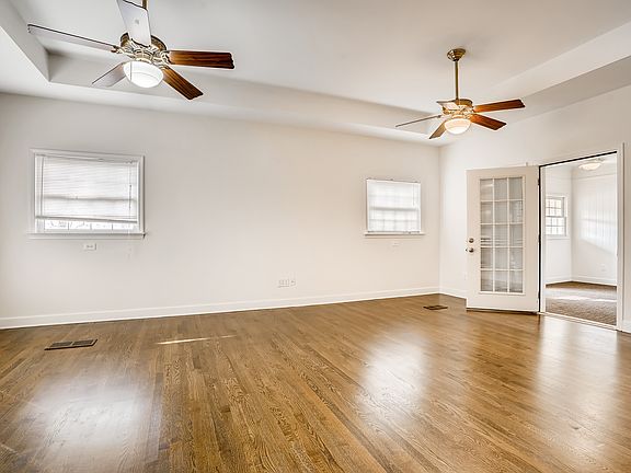 5th image of 4056 Golfview Dr