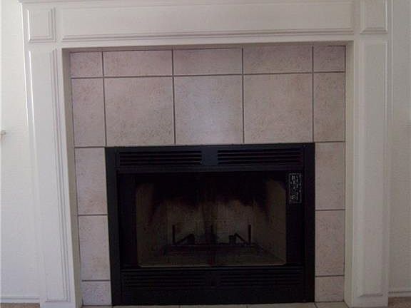 5th image of 5610 Montrose Dr