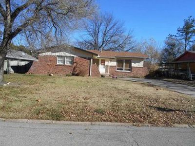 2828 N Fairmount Ave, Wichita, KS, 67220