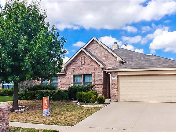 2nd image of 428 Crown Oaks Dr
