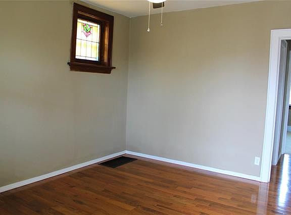 5th image of 831 Catskill Dr