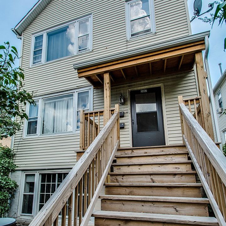 1st image of 2457 N Rockwell St #1