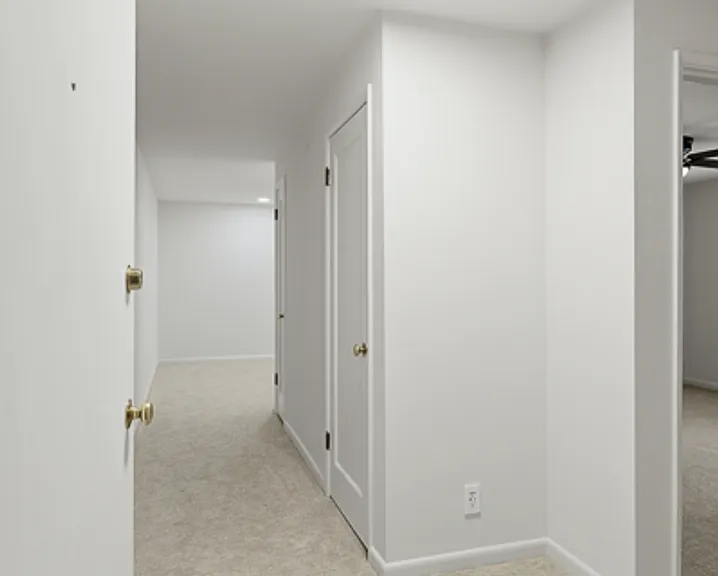 The Highland Arms Apartments — Photo 3