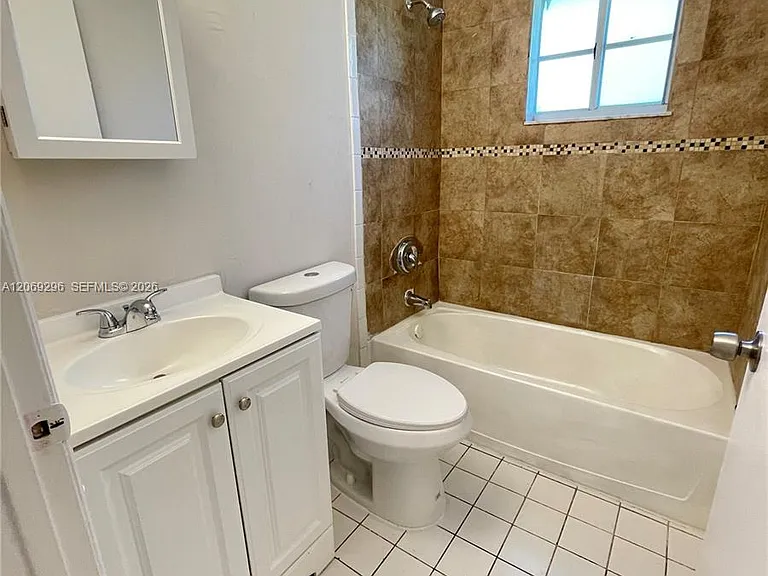 800 SW 10th Ave #830 — Photo 7