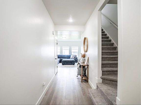 3rd image of 2028 E Bald Eagle Way