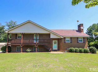 101 Cedar St, Dudley, NC 28333