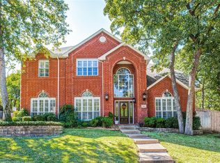 804 Timberwolf Ct, Crowley, TX 76036